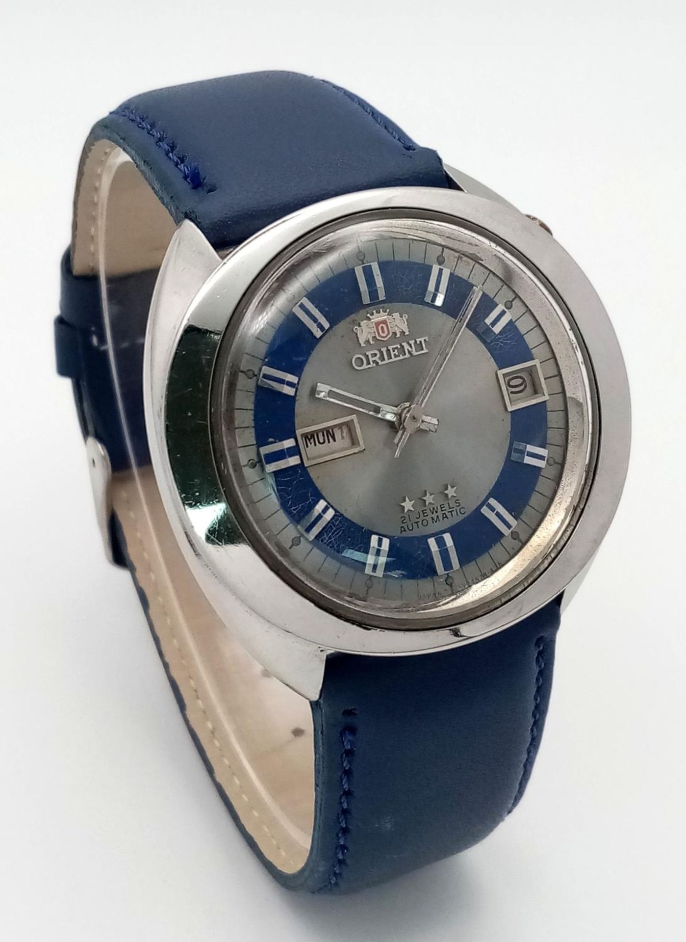 A Vintage Orient 21 Jewels Automatic Gents Watch. Blue leather strap. Stainless steel case - 40mm. - Bild 3 aus 6