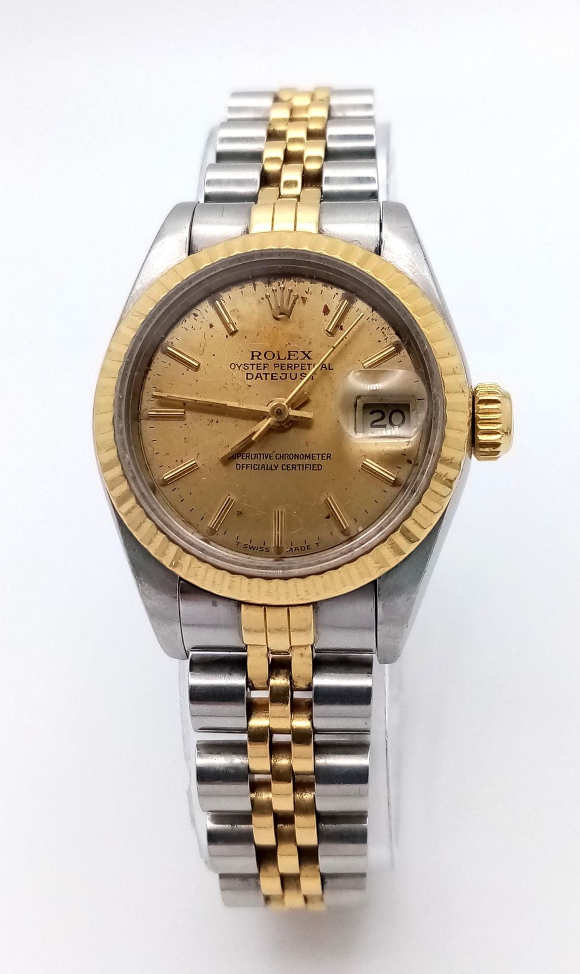A Bi-Metal Rolex Oyster Perpetual Datejust Ladies Watch. 18K gold bracelet and case - 26mm. NOTE: - Image 2 of 9