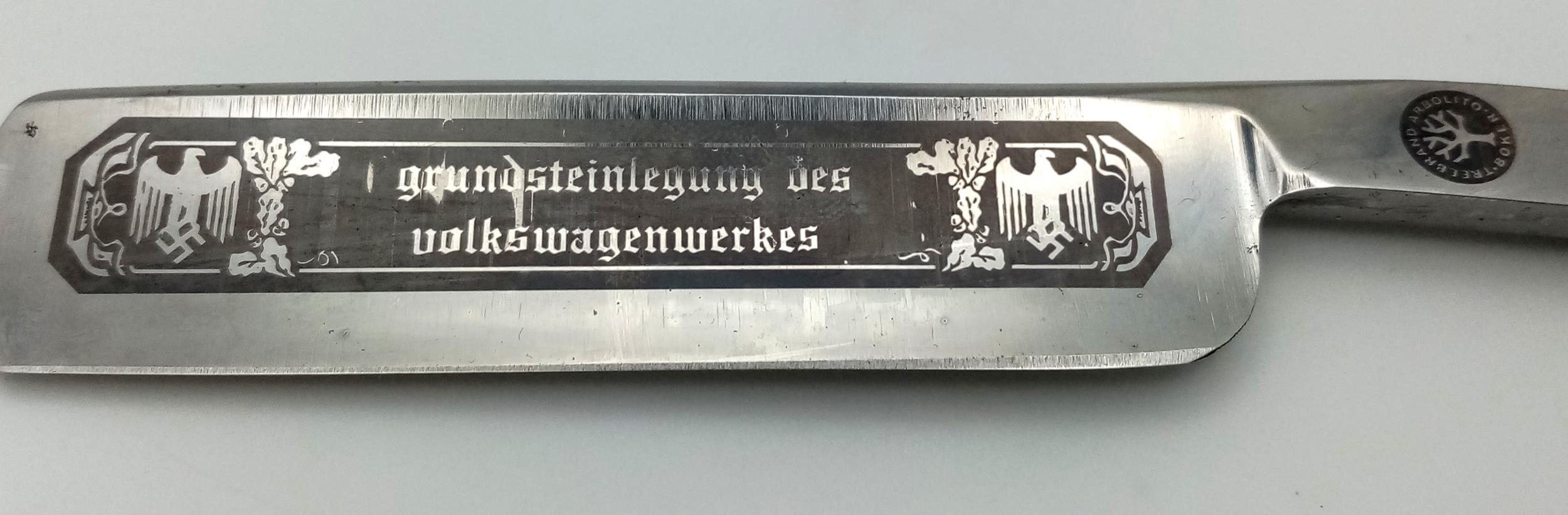 3rd Reich Patriotic Cut Throat Razor. Blade has been etched “Made from steel from the Volks Wagen - Image 3 of 6