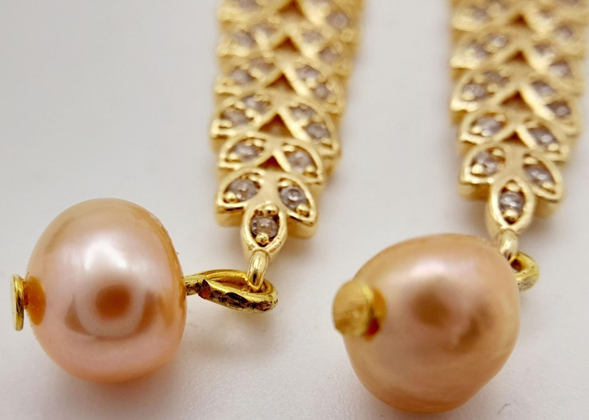 A fabulous gold-plated pair of earrings with cubic zirconia and pink cultured pearls, presented in a - Image 3 of 5