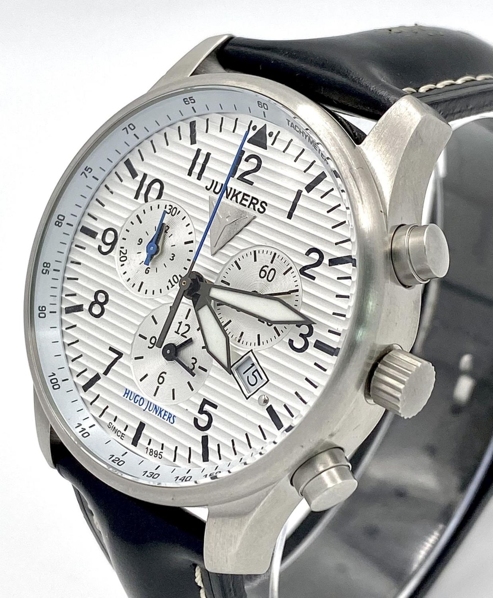 A Junkers Chronograph Quartz Gents Watch. Black leather strap. Stainless steel case - 42mm. White - Bild 3 aus 7