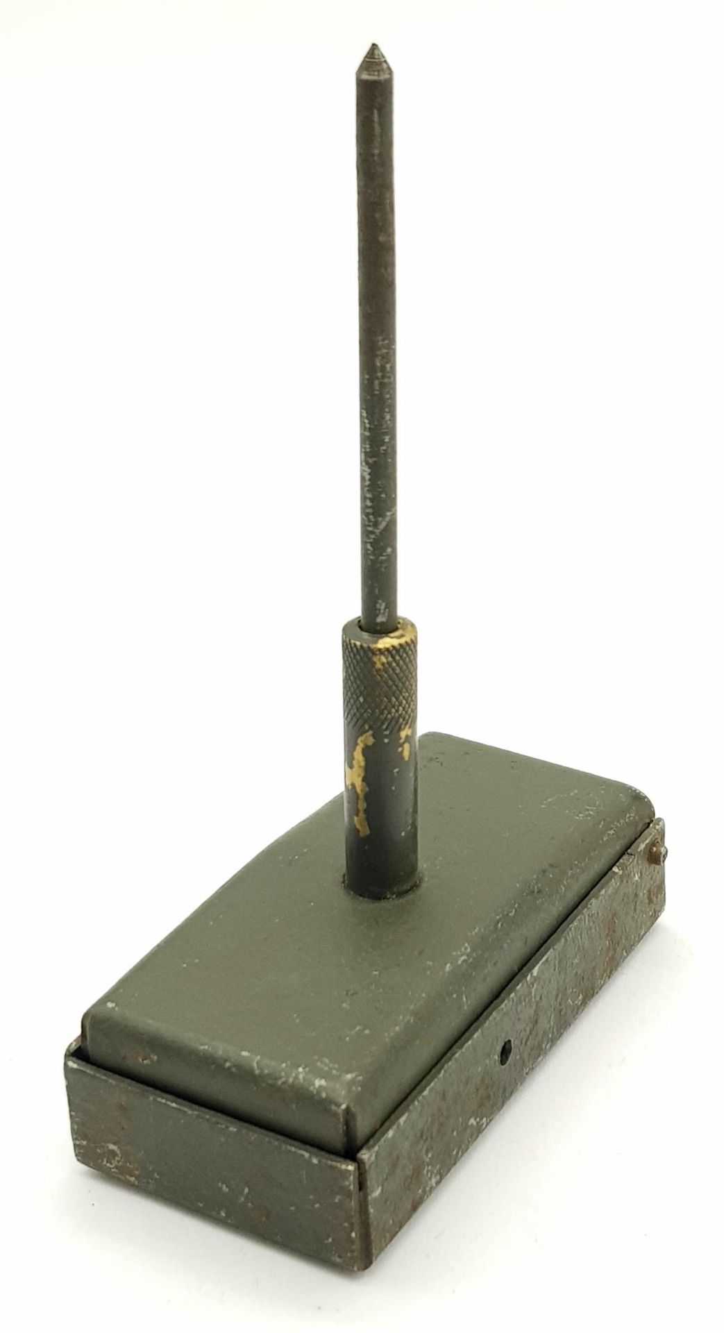 WW2 SOE-OSS No 5 Booby Trap Pressure Switch Mk 1. Still used by some Special Forces today.