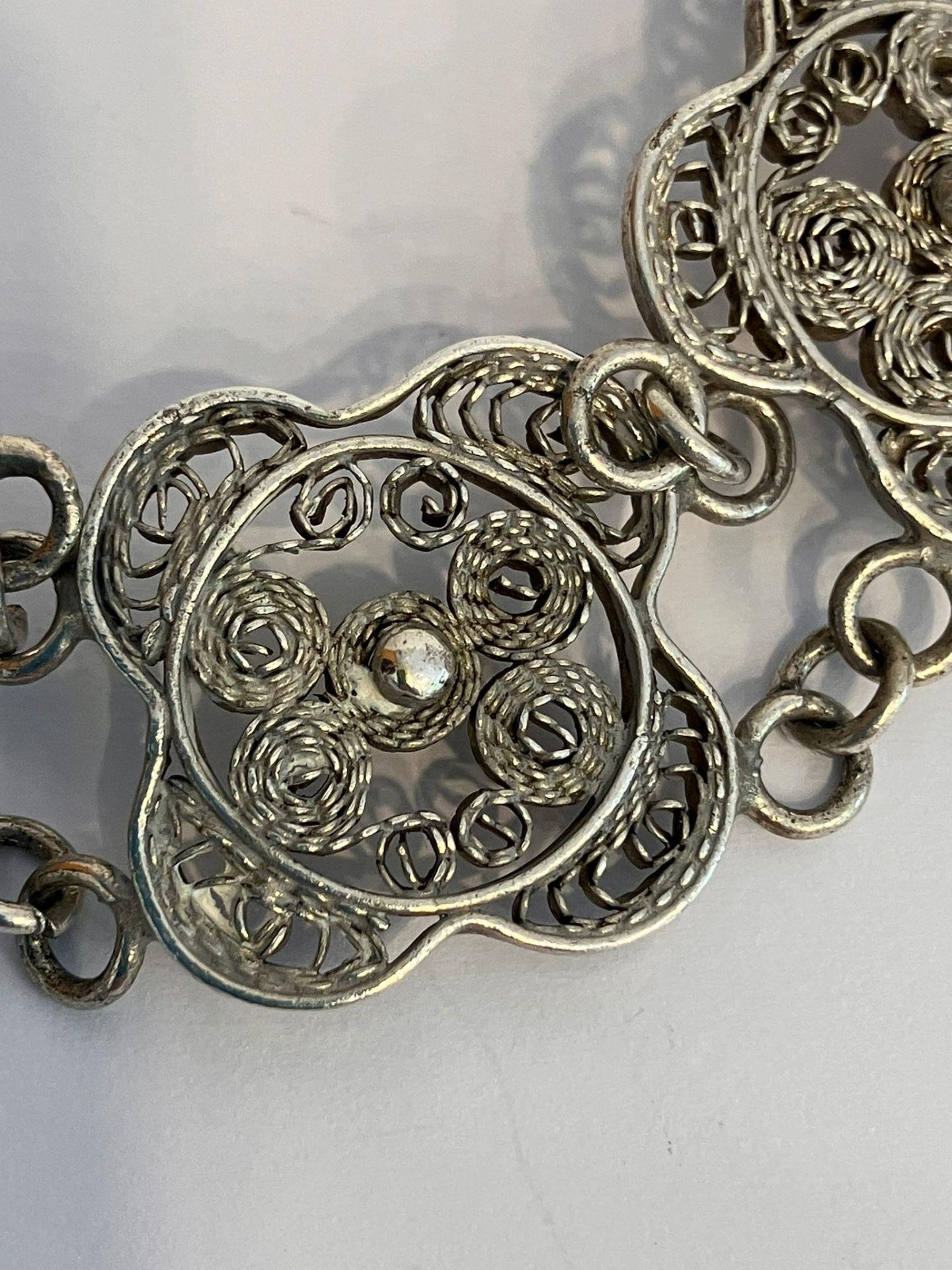 Exquisite SILVER BRACELET having SILVER FILIGREE PANELS in Baroque Mediterranean style. Please see - Bild 2 aus 3