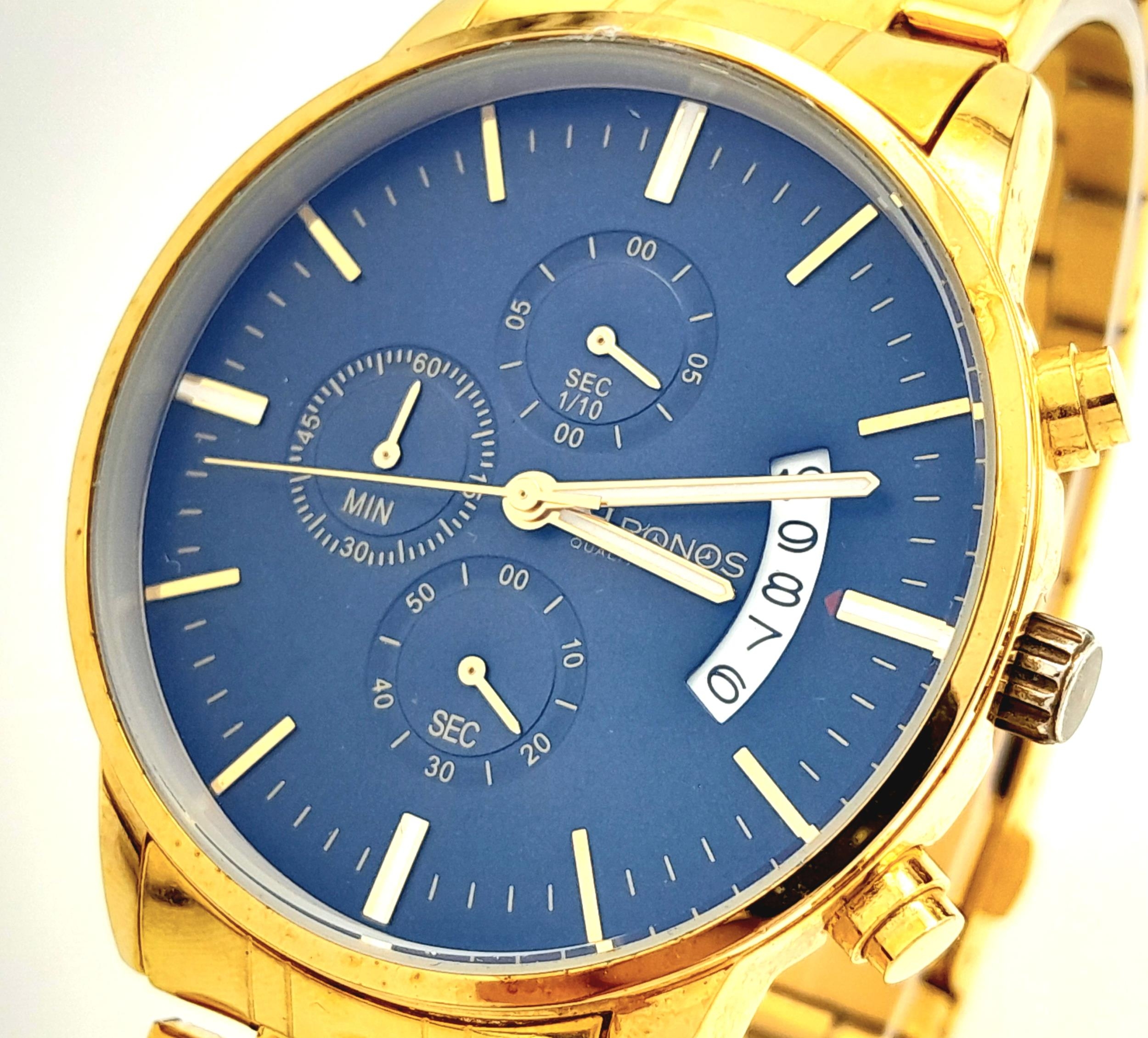 An Excellent Condition Men’s Gold Tone Japanese Sports Chronograph Date Watch by Hronos. 42mm - Image 2 of 6