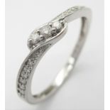 A 9K WHITE GOLD DIAMOND RING 0.15CT 1.9G SIZE P. SC 9009