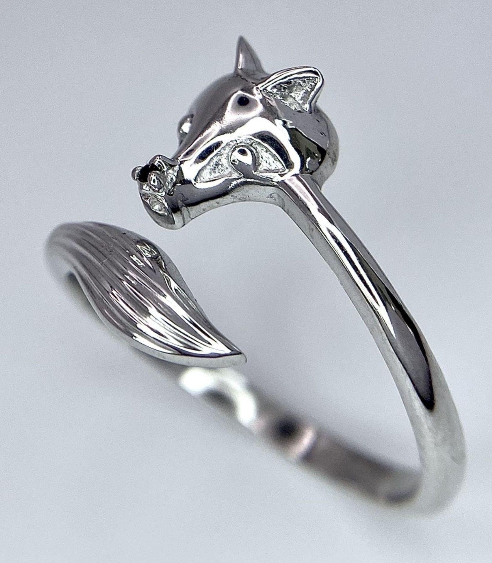 A Limited Edition (1 of 435) Sterling Silver and African Black Diamond Set ‘Fox’ Design Ring Size - Image 5 of 8