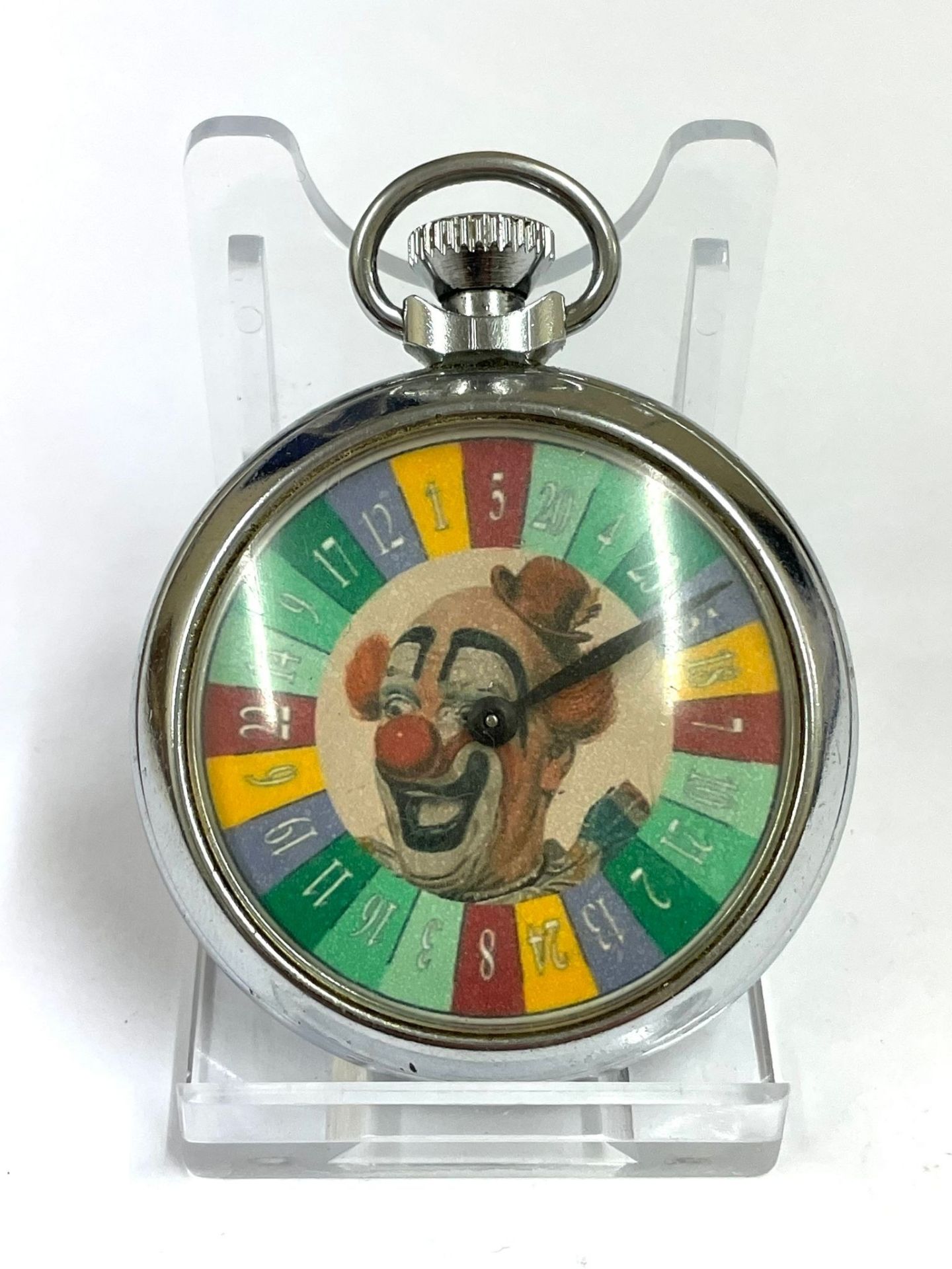 A Vintage carnival spinning gaming pocket watch. In working order.