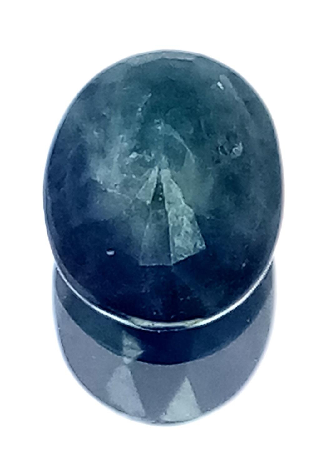 A 0.82ct Madagascan Blue Sapphire - GGI Certified. - Image 3 of 5
