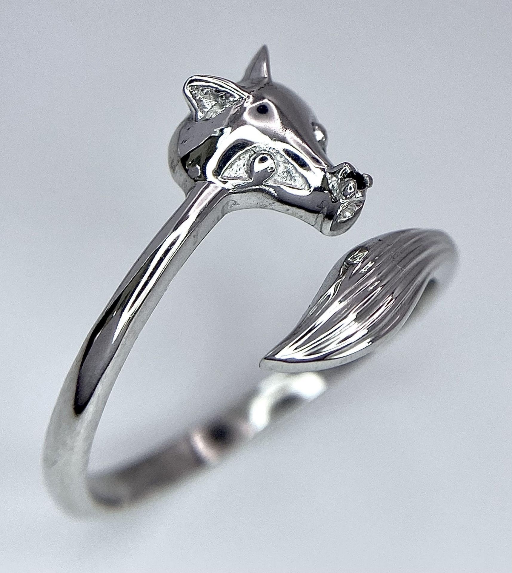 A Limited Edition (1 of 435) Sterling Silver and African Black Diamond Set ‘Fox’ Design Ring Size - Image 2 of 8