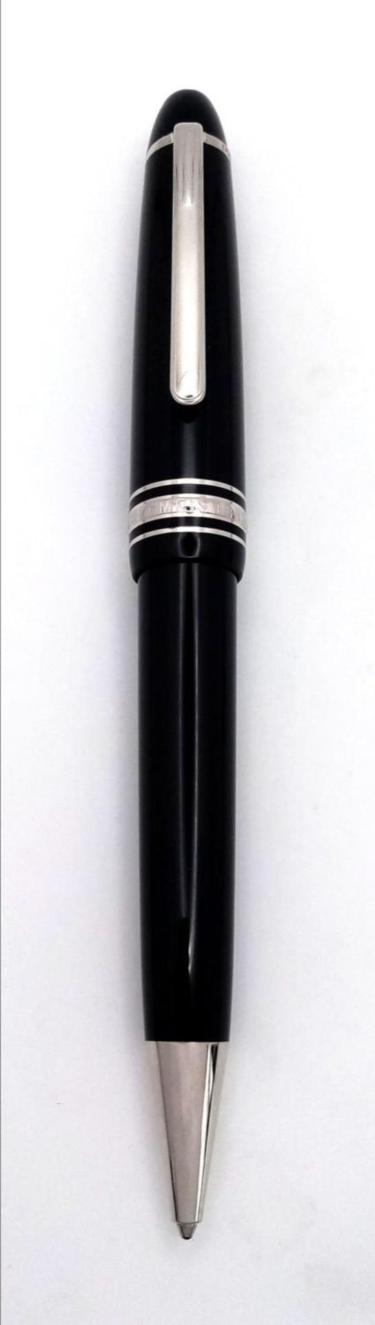 A Montblanc Meisterstuck Black Lacquered Ballpoint Pen. 15cm - Bild 4 aus 5