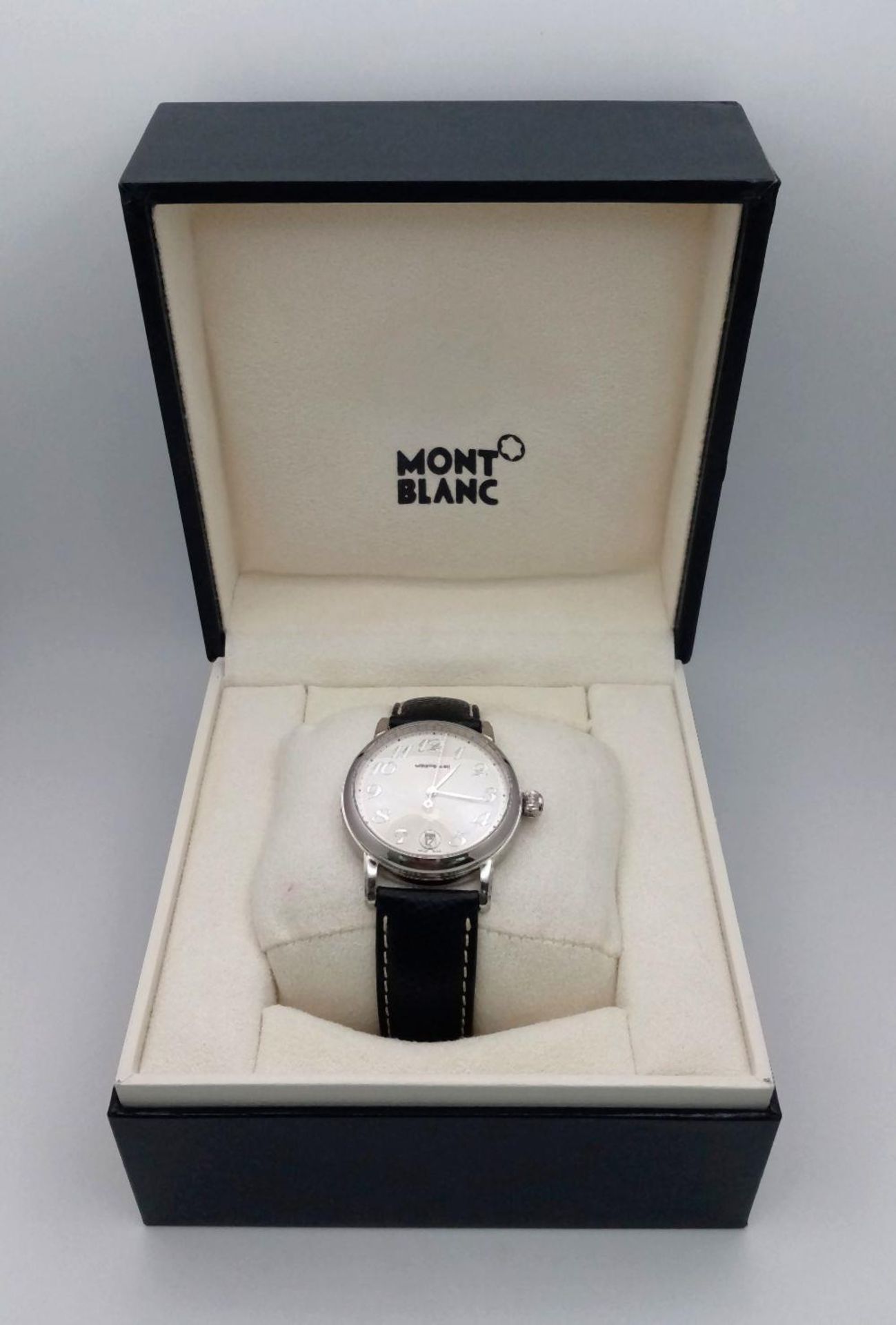 A Montblanc Meisterstuck Quartz Gents Watch. Black leather strap. Stainless steel case - 36mm. White - Bild 10 aus 13