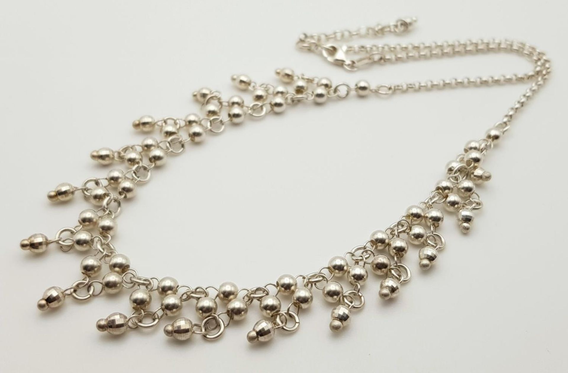 An appealing Solid Silver 925 Ball Design Necklace, 15.3 grams, 46.5cm. In excellent condition. - Image 2 of 6