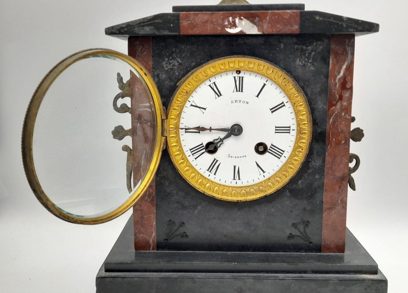 An Antique French Black Slate and Marble Ornate Mantle Clock. 23cm x 46cm. As found. - Image 5 of 7