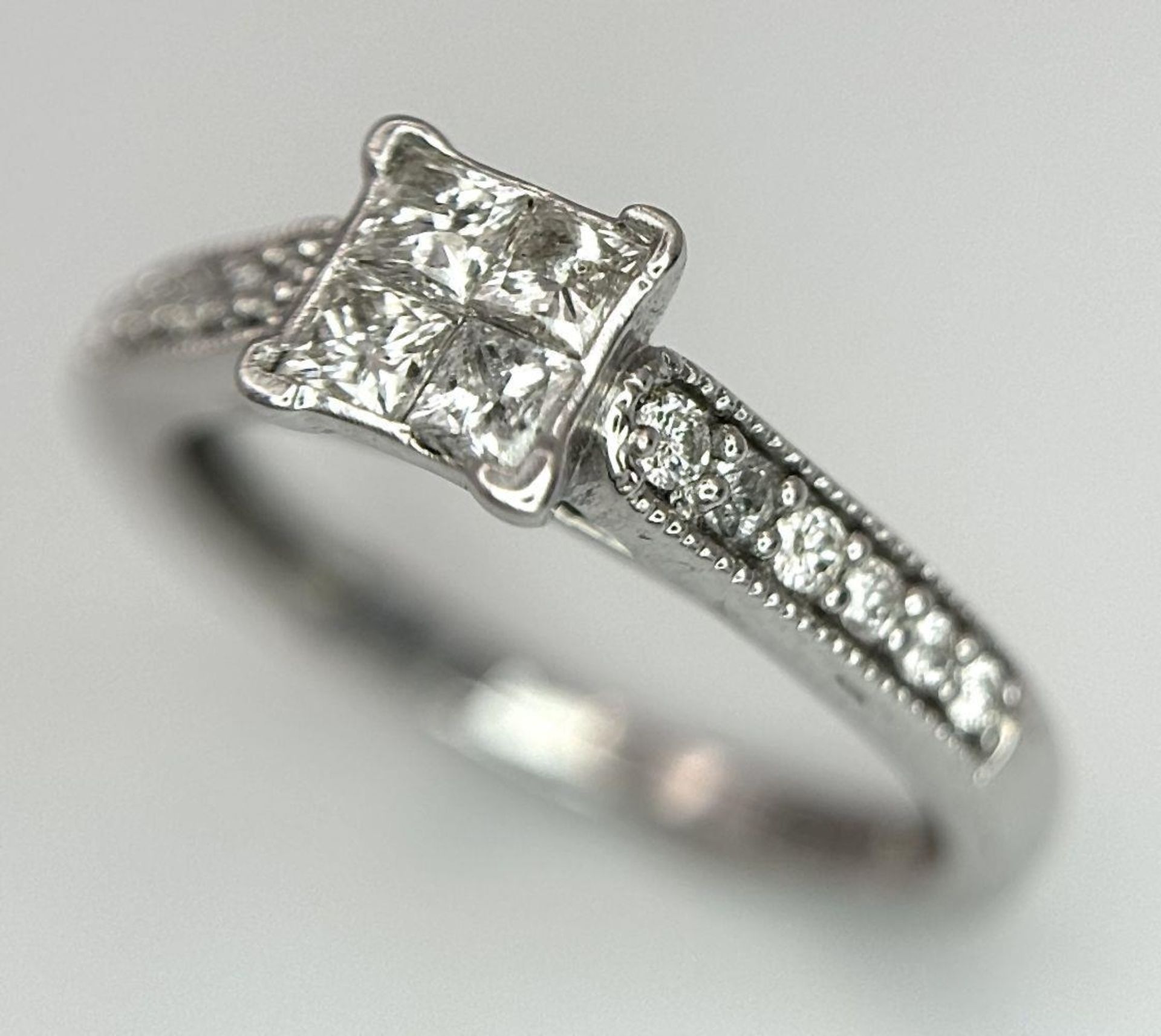 A 9K WHITE GOLD DIAMOND RING 0.40CT 2.4G IN WEIGHT. SIZE K. Ref: SC 6044. - Bild 3 aus 7