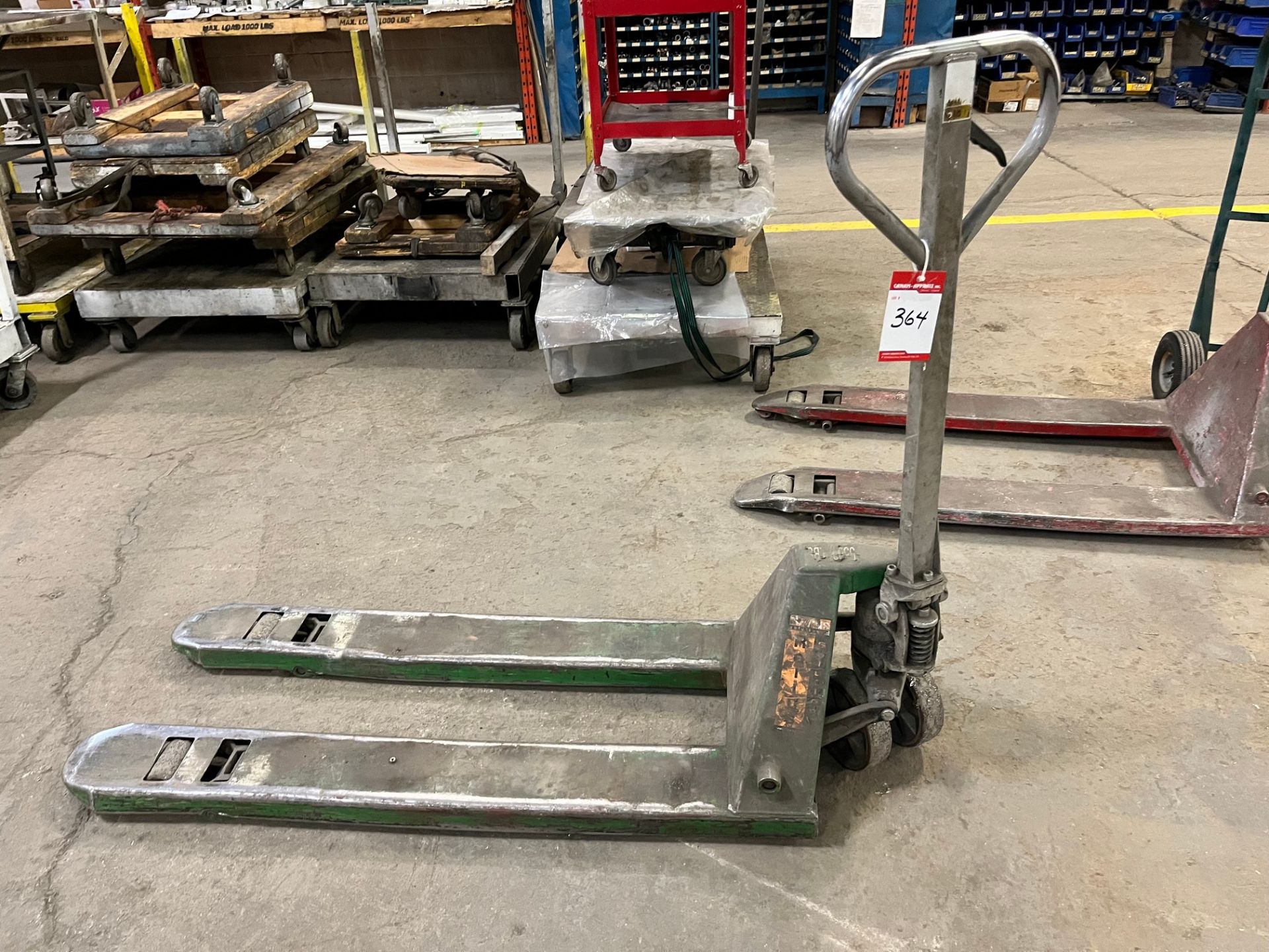 PALLET JACK (NOTE: SUBJECT TO LATE REMOVAL, PICKUP AFTER JUNE 3RD)