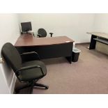 LOT OF OFFICE FURNITURE