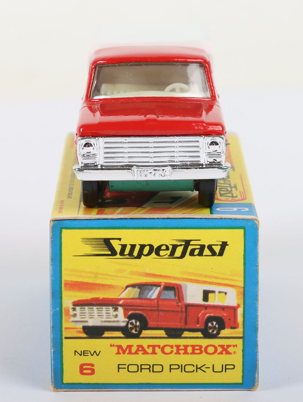 Matchbox Lesney Superfast MB-6 Ford Pick-Up with THIN 5-Spoke wheels and GREEN base - Image 4 of 7