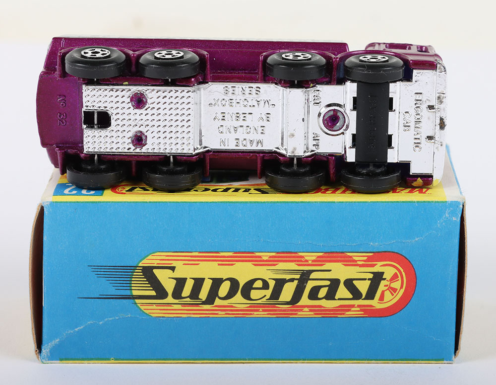 Matchbox Lesney Superfast MB-32 Leyland Petrol Tanker with rare PURPLE body & SILVER tanker - Image 5 of 5