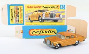 Matchbox Lesney Superfast MB-46 Mercedes 300 SE with DARK METALLIC GOLD body