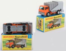 Matchbox Lesney Superfast MB-7 Ford Refuse Truck with 1st issue THIN 4-Spoke wheels