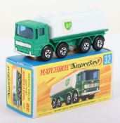 Matchbox Lesney Superfast MB-32 Leyland Petrol Tanker, Transitional model