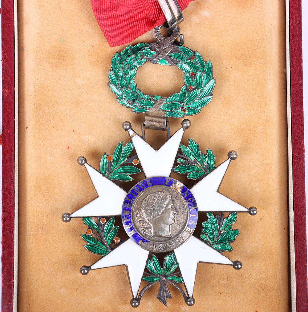 French  Neck Order of Legion Of Honour in  Case - Image 2 of 7
