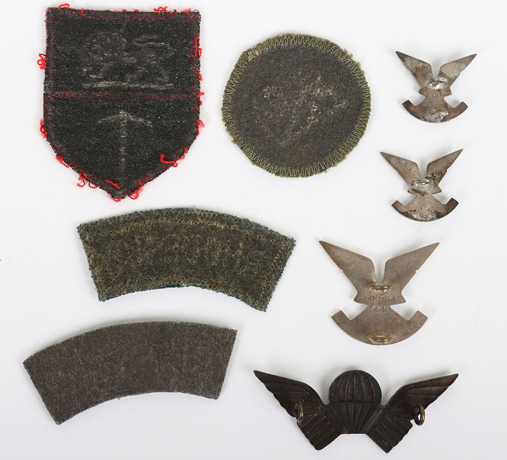 Pre 1980 UDI era Rhodesia, Selous Scouts silver Reutler maker beret badge and pair of collar badges - Image 3 of 4