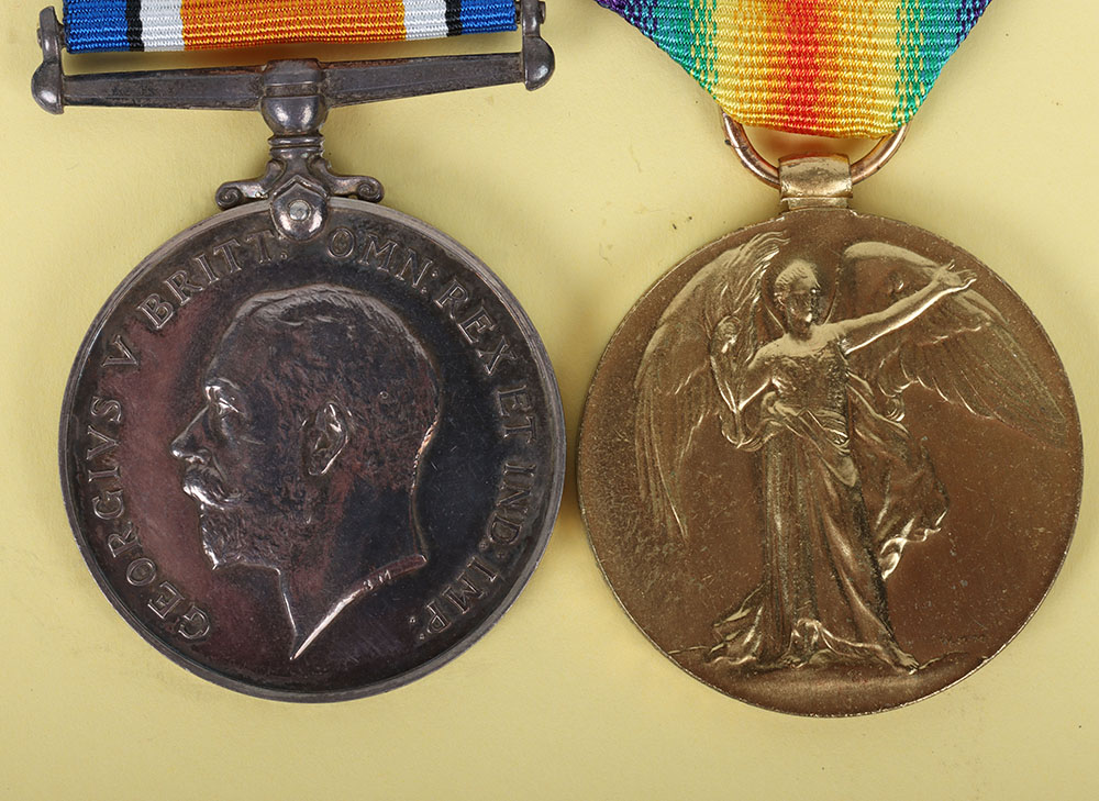 A Great War Royal Navy pair of medals to an Acting Engine Room Artificer 4th Class - Bild 2 aus 4