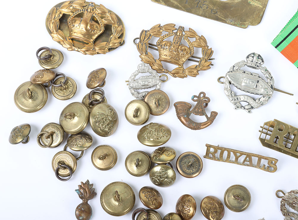 Grouping of British Military Badges - Bild 5 aus 6