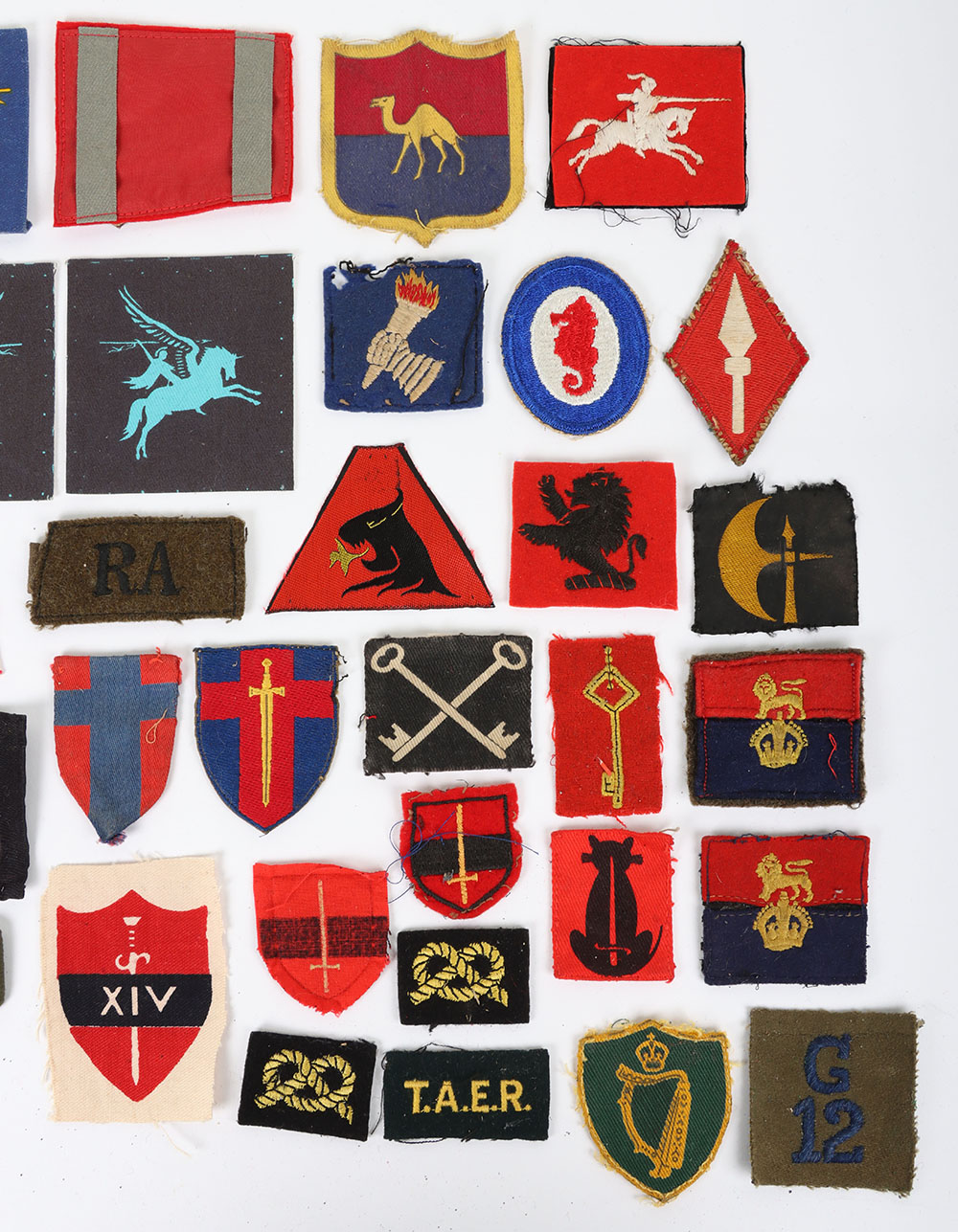 40x Assorted Cloth Formation Signs - Image 3 of 6