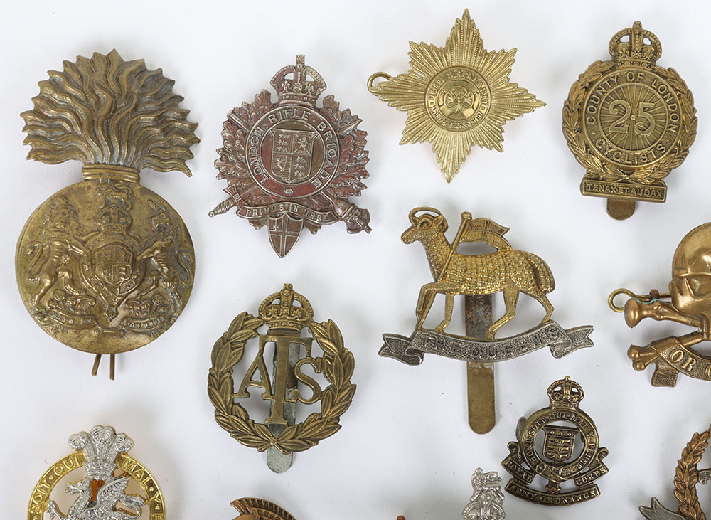 Collection of Military badges - Image 2 of 5