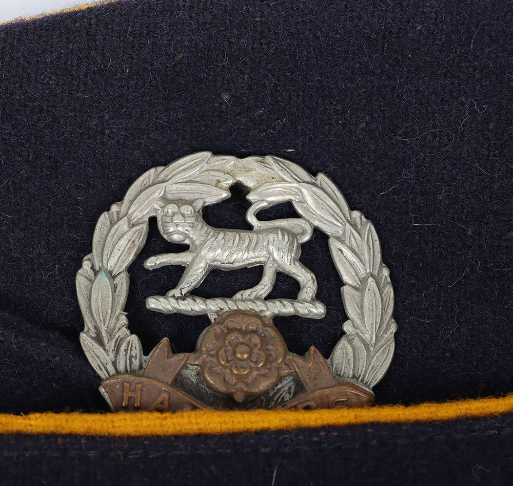 WW2 Period Hampshire Regiment Coloured Field Service Cap - Image 2 of 6