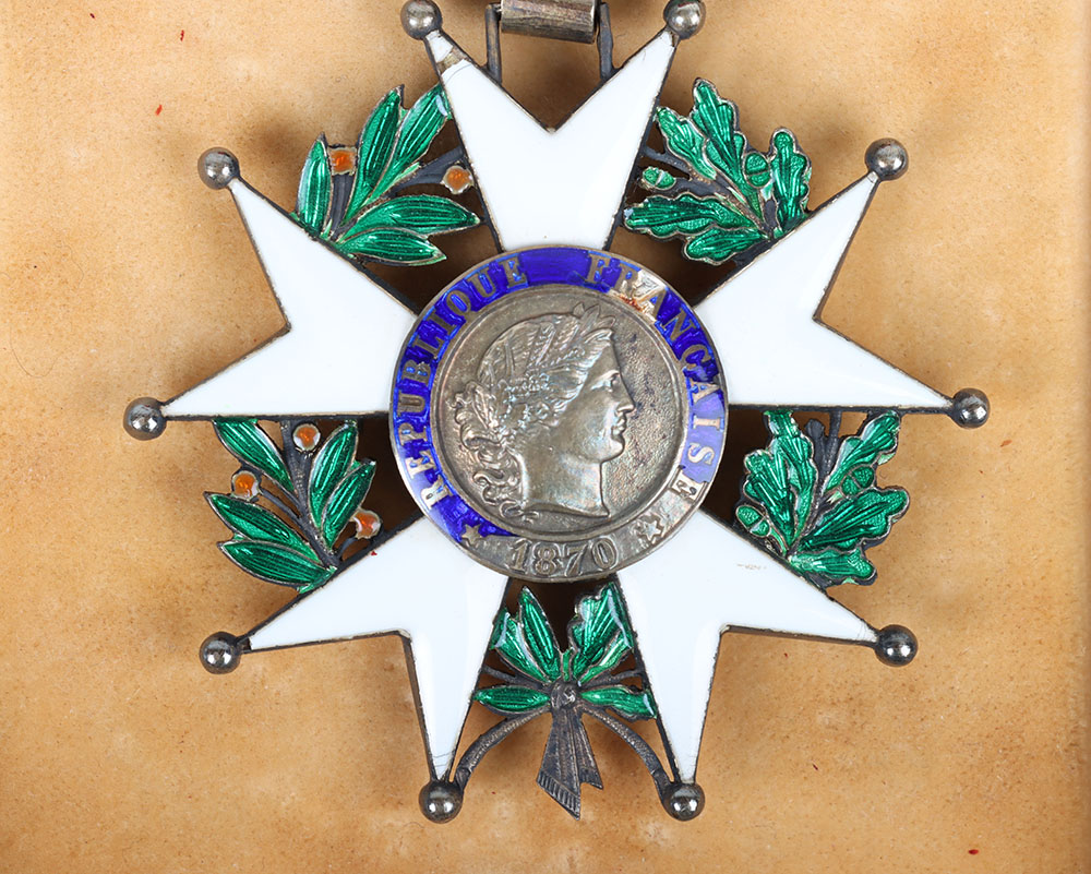 French  Neck Order of Legion Of Honour in  Case - Image 3 of 7