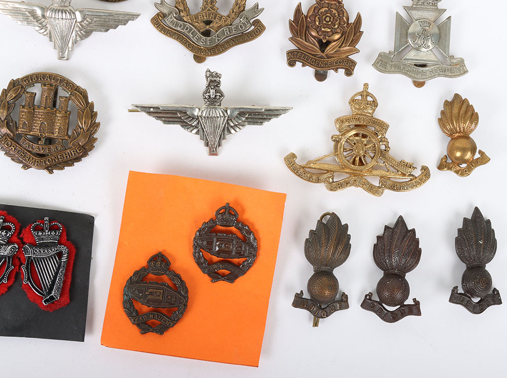 Collection of Military badges - Image 4 of 5