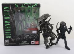 Aliens, Aliens Warrior action figure S.H.MonsterArts Bandai, New in box. 
