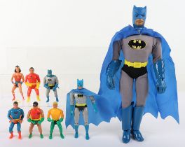 Vintage Batman Comic Action Heroes Mego Magnetic Batman 12 inch with cape 1978 Action Figures Doll,