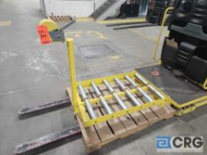 Battery removal pallet with hand operated winch