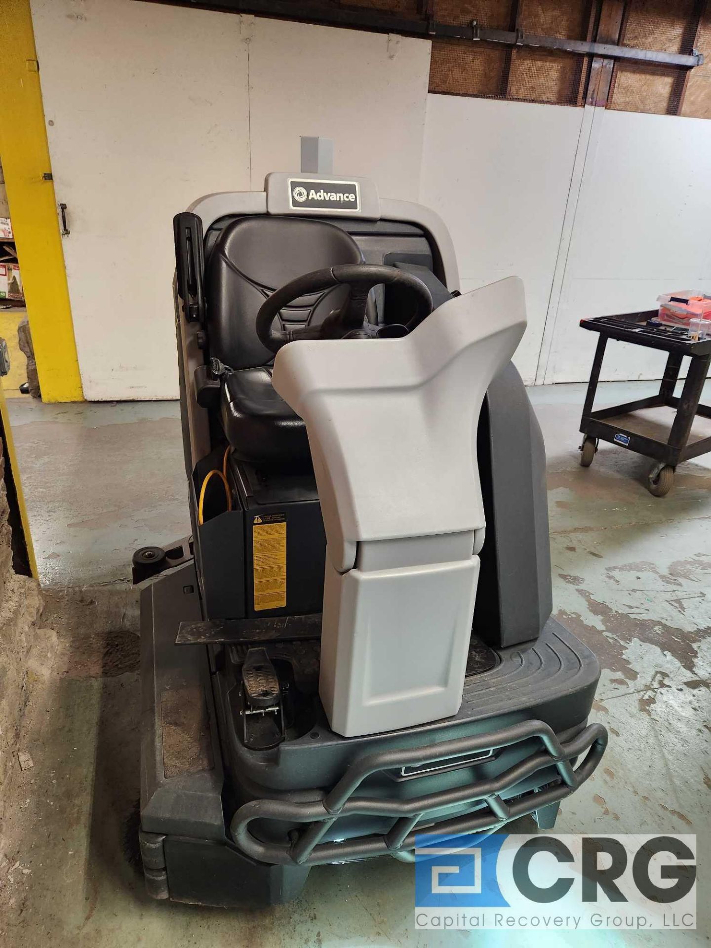 Kirchner Advance SC6000 cylindrical sweeper/scrubber, 66 hrs (LIKE NEW) - Image 4 of 4