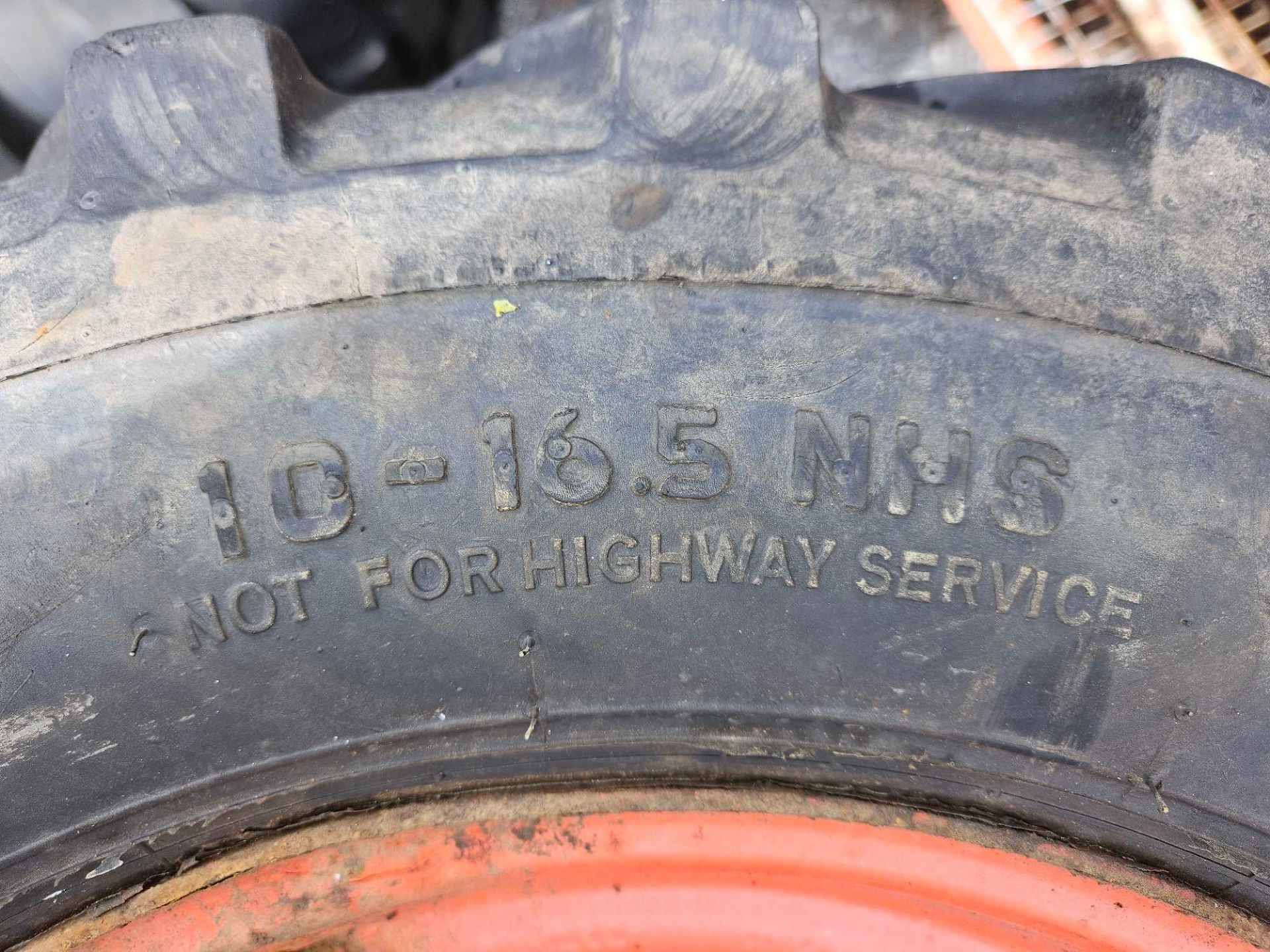 Lot Kubota Tires - Image 5 of 5