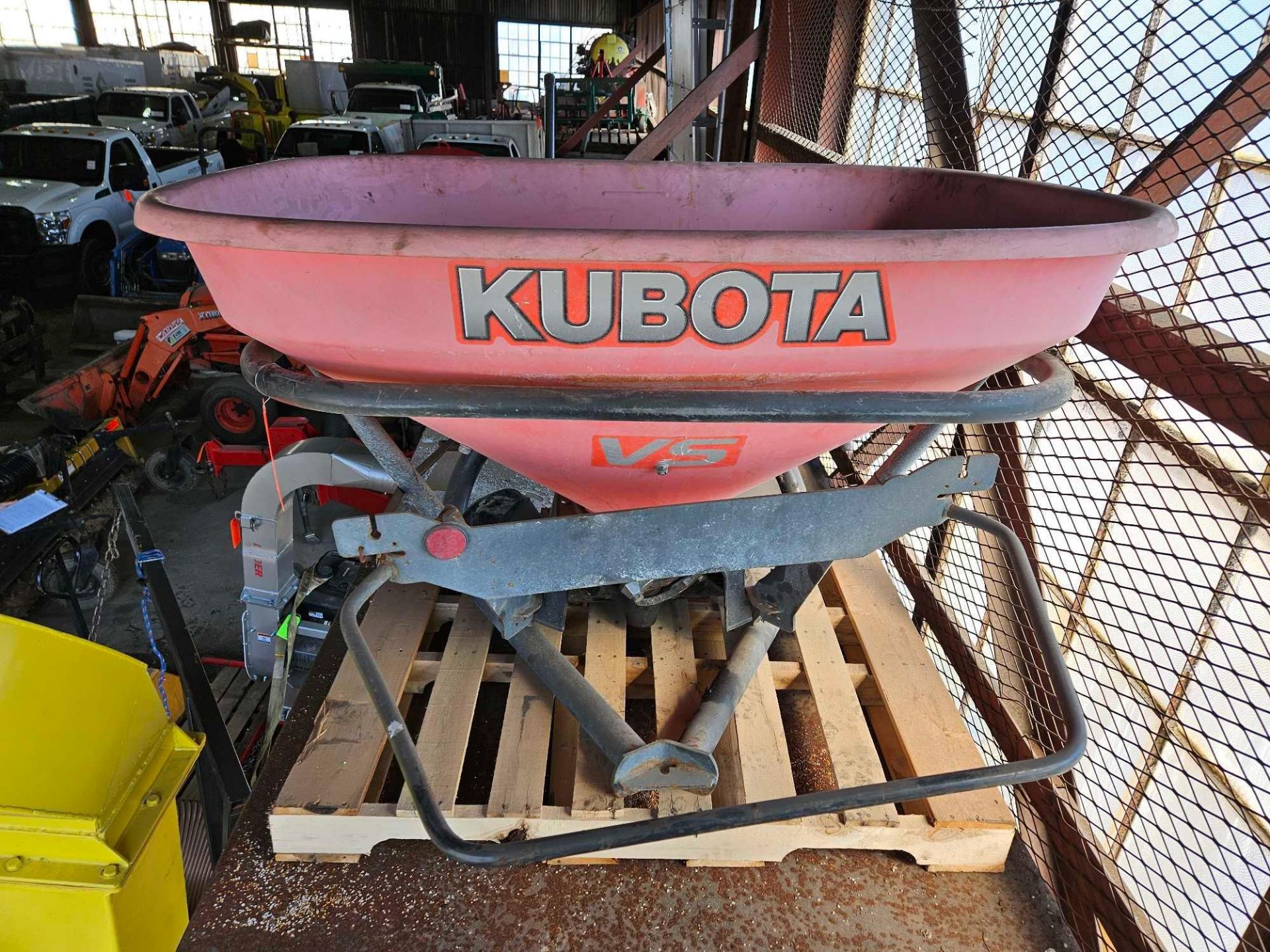 2013 Kubota Spreader - Image 2 of 4