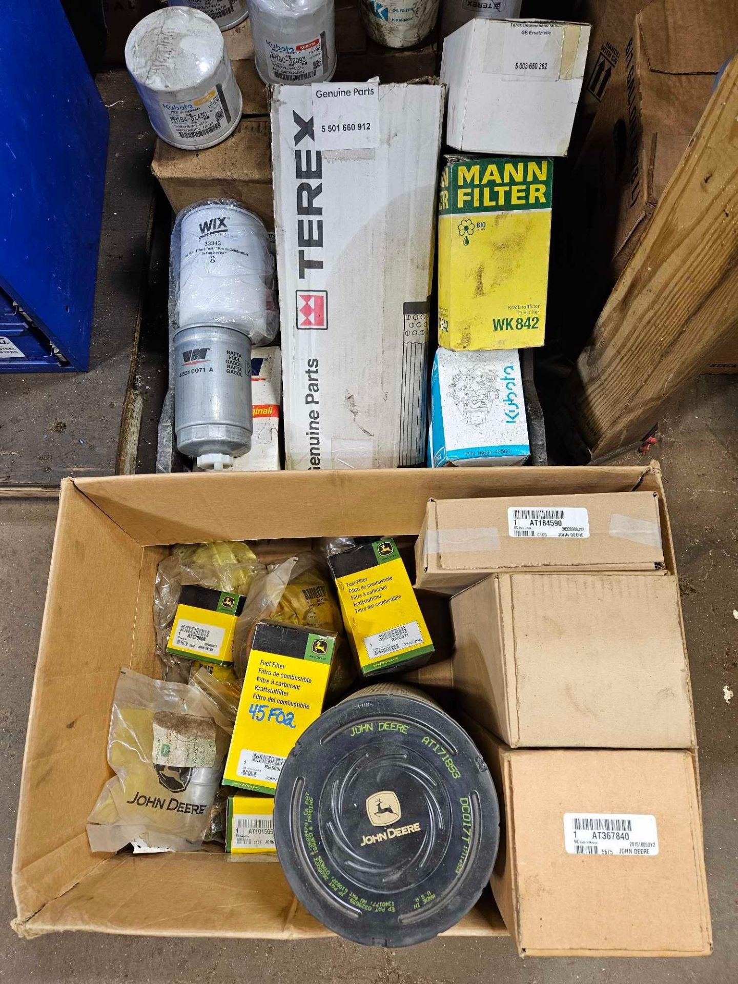 Assorted Air/Oil Filters - Image 3 of 5
