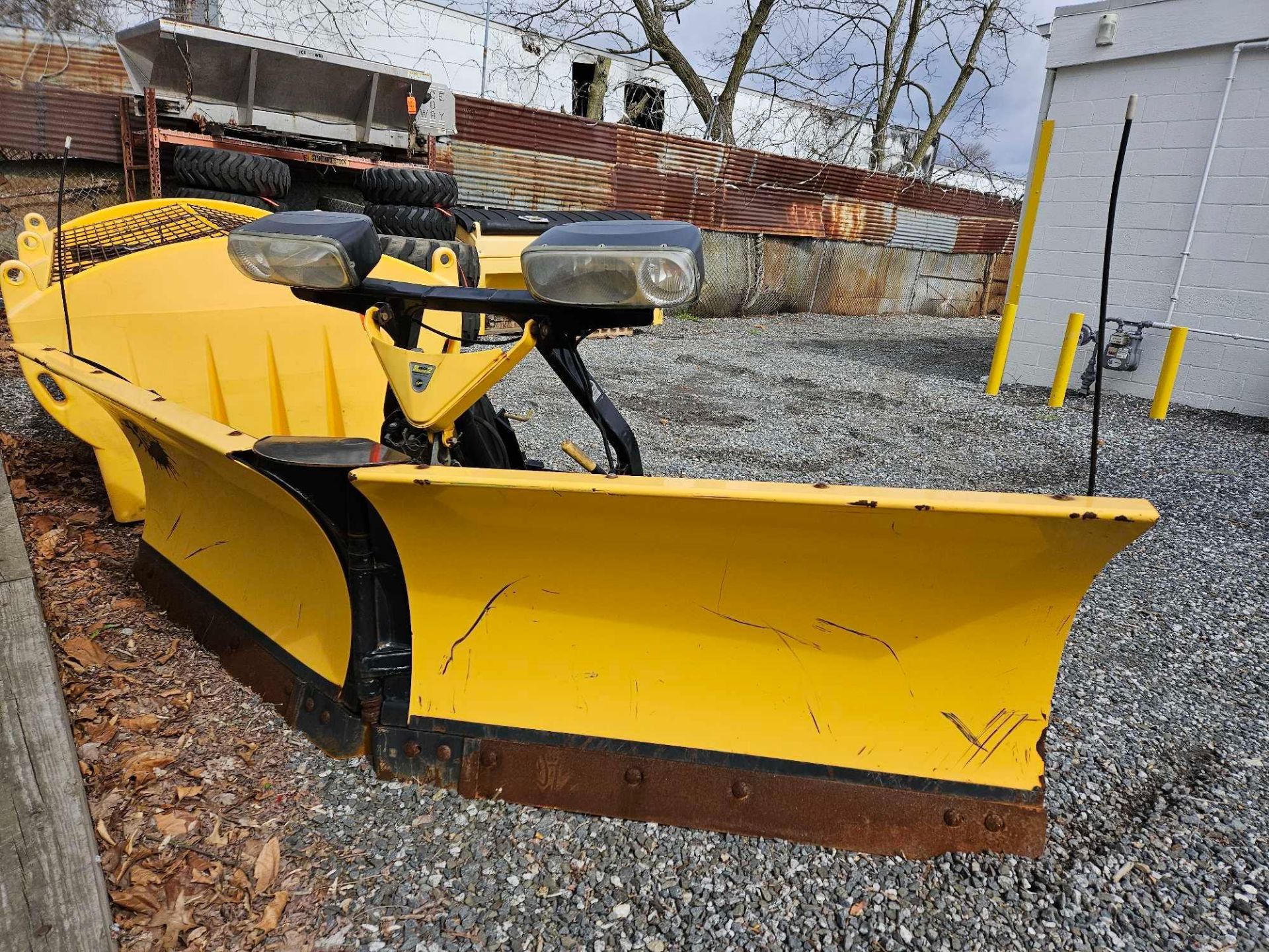 Fisher Minute 2 Mount 9 ft V-Plow - Image 2 of 3