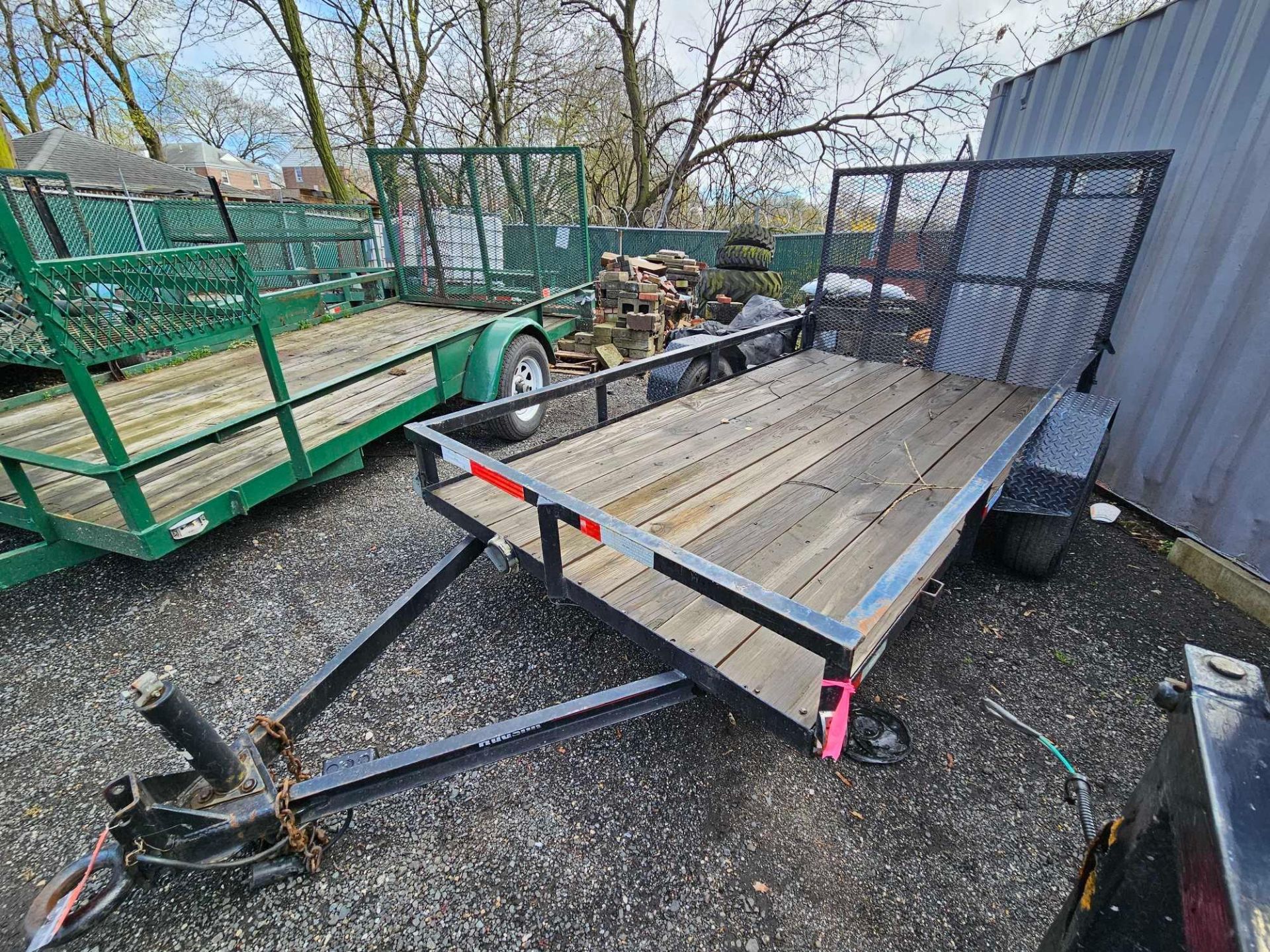 2004 10 ft Wood Deck Commercial Trailer w/Ramp