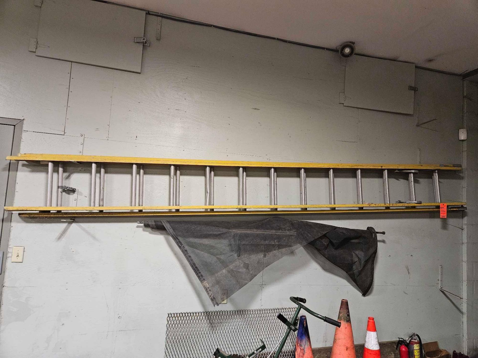 Extension Ladder - Image 3 of 3