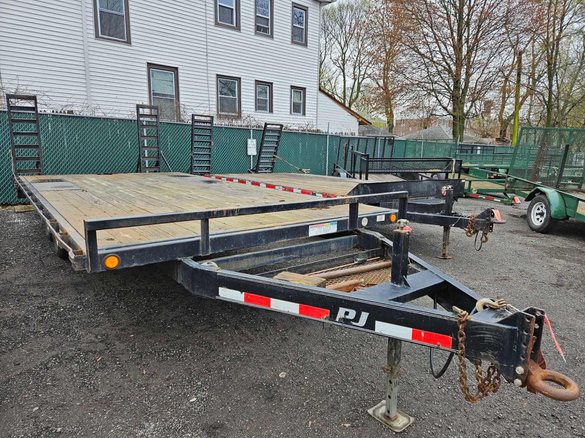 2015 P.J., Dual Axle 17ft Wood Deck Trailer w/Ramp - Image 2 of 4