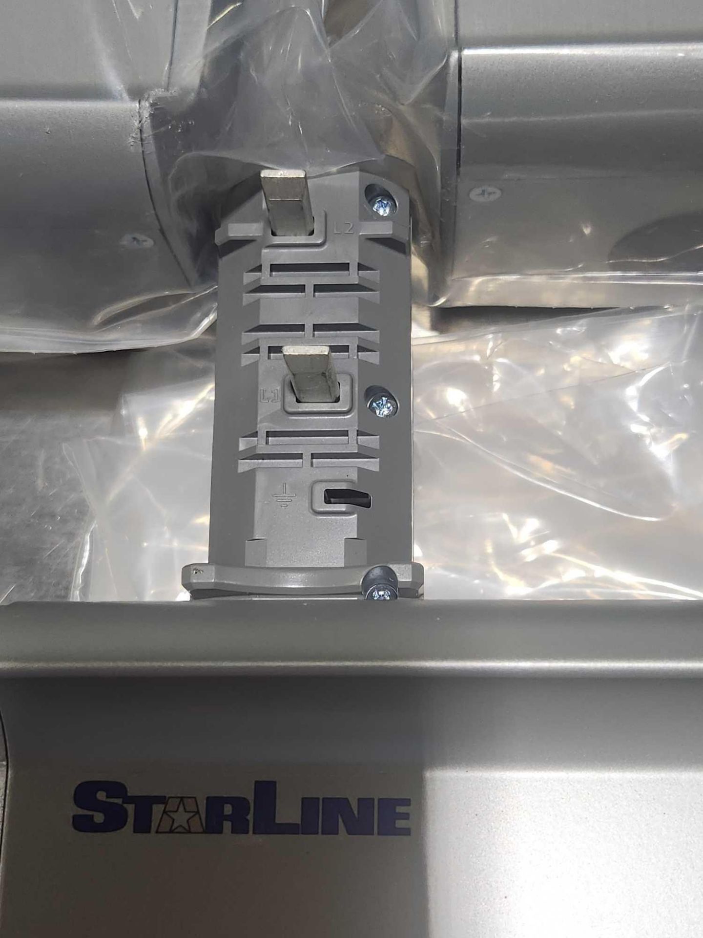 Star Line Bus Way Tap Boxes - Image 3 of 5