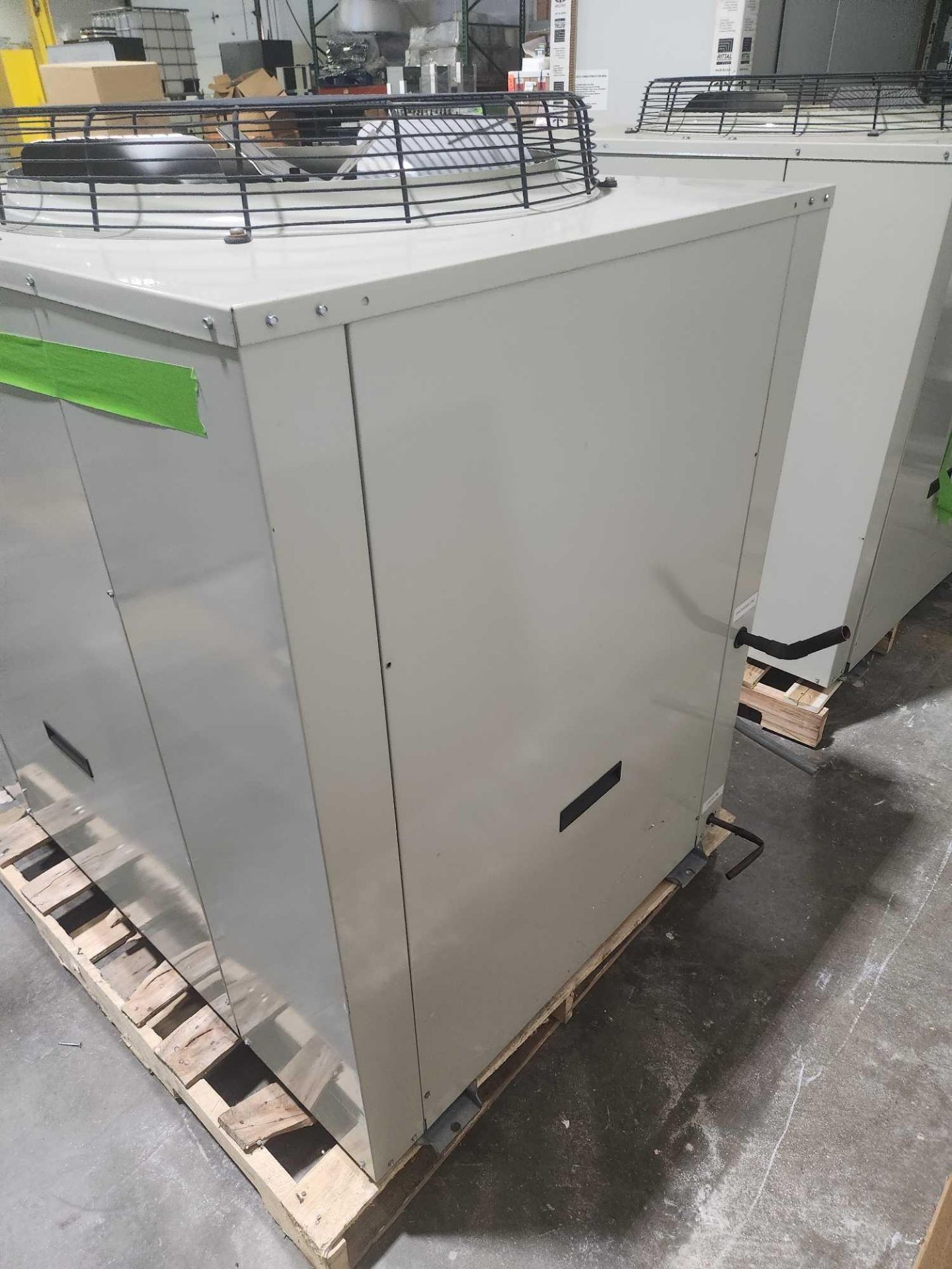 Legacy Chiller - Image 9 of 9