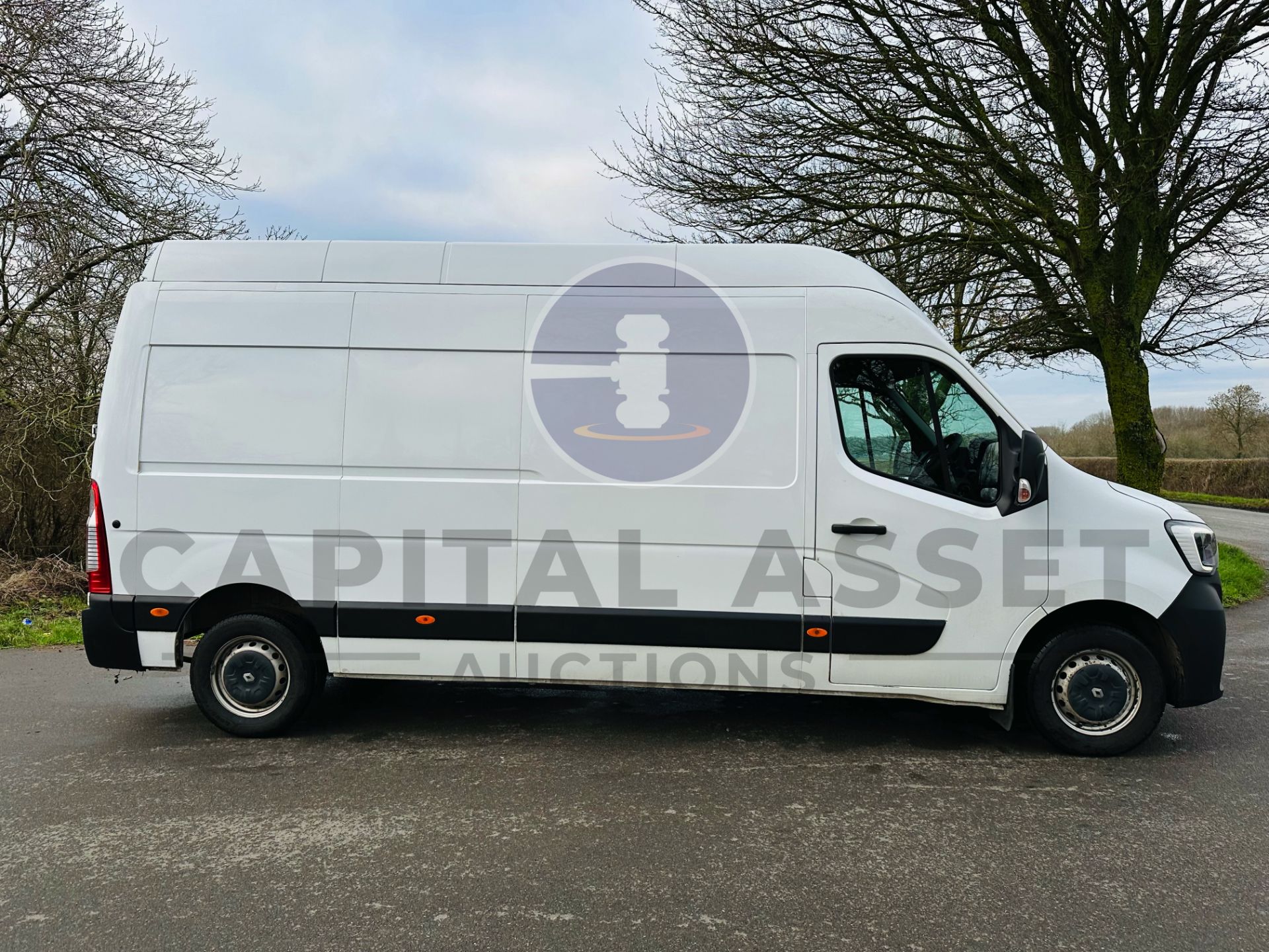 (ON SALE) RENAULT MASTER 2.3 DCI LWB *BUSINESS EDITION* - 2020 MODEL - ONLY 85K MILES - EURO 6 - Image 11 of 25