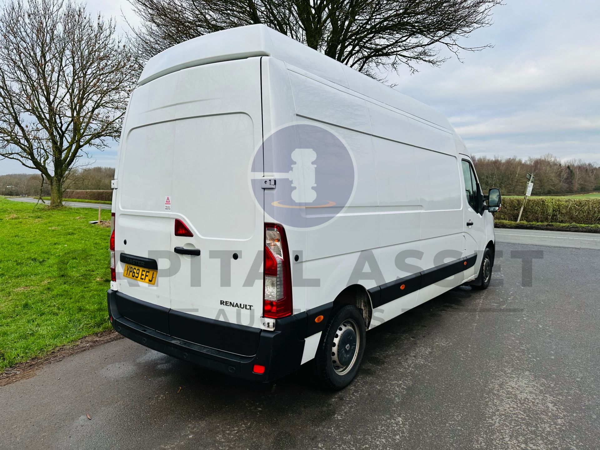 (ON SALE) RENAULT MASTER 2.3 DCI LWB *BUSINESS EDITION* - 2020 MODEL - ONLY 85K MILES - EURO 6 - Image 9 of 25