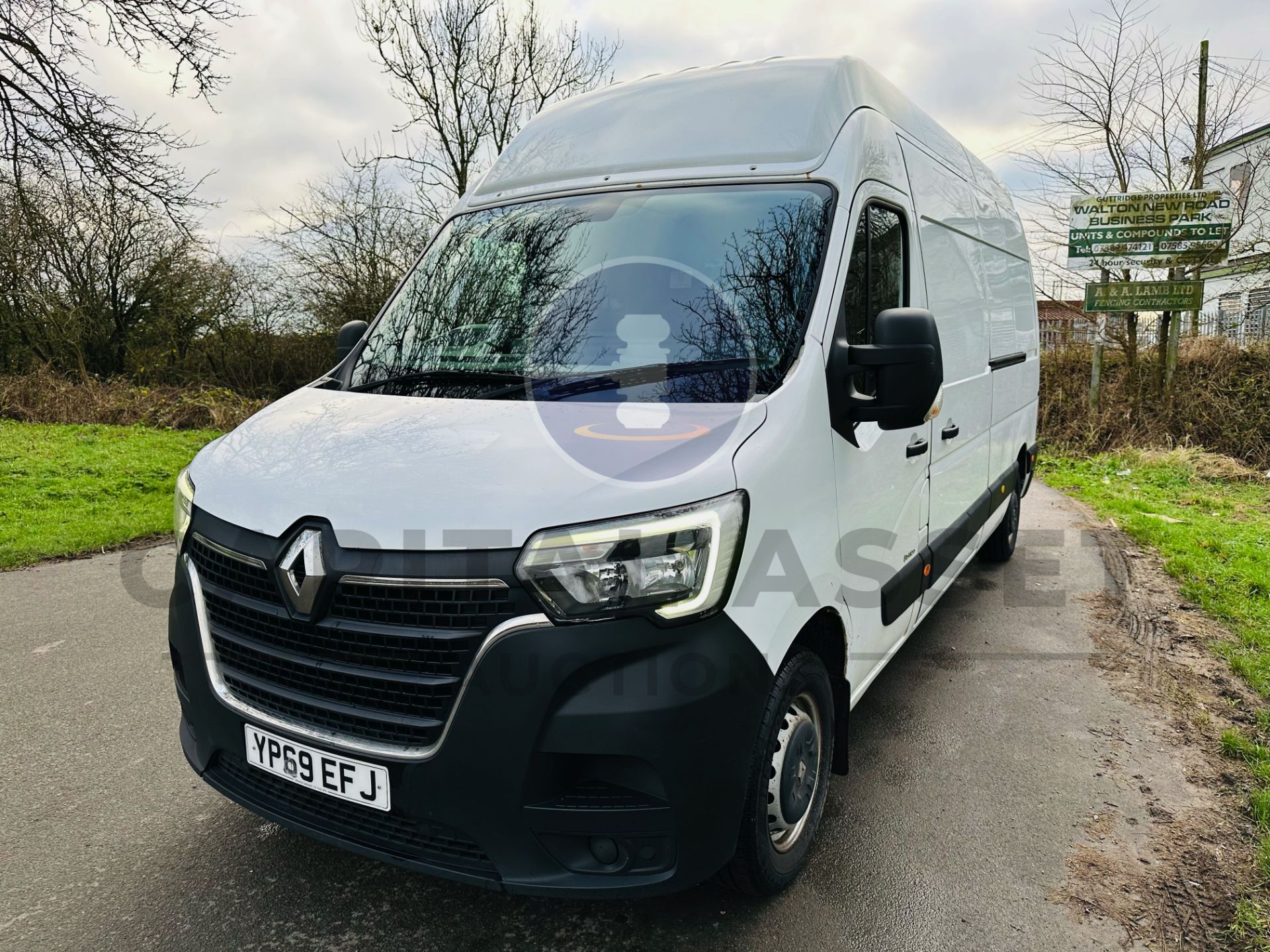 (ON SALE) RENAULT MASTER 2.3 DCI LWB *BUSINESS EDITION* - 2020 MODEL - ONLY 85K MILES - EURO 6 - Image 4 of 25